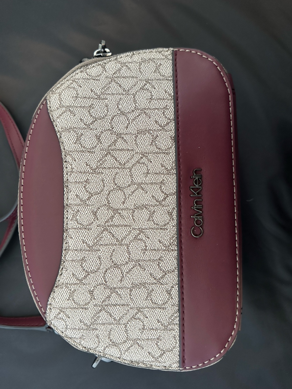 Calvin Klein Beige Signature Jacquard Crossbody with Burgundy Trim-NWOT